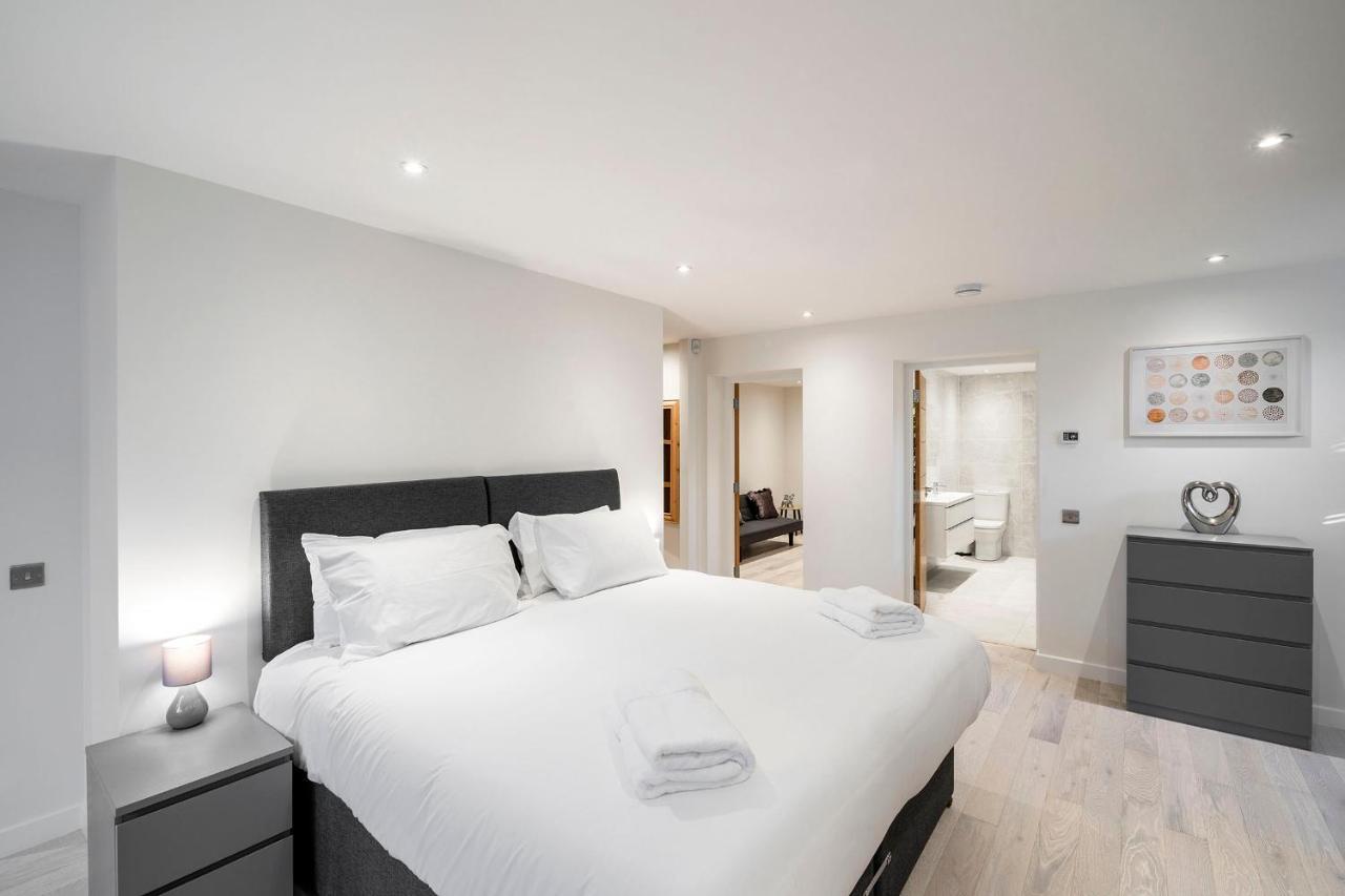 W. Queen St. Apt. ブローティ・フェリー エクステリア 写真